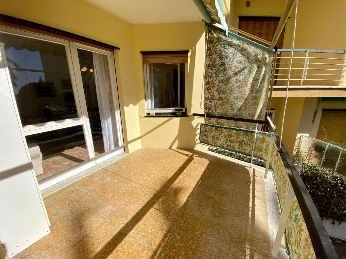 Suite Vista Mare Bilo 93 - Sanremo Bagian luar foto
